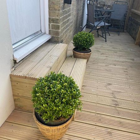Stylish 1 Bedroom Flat In Heart Of Cowes Eksteriør billede