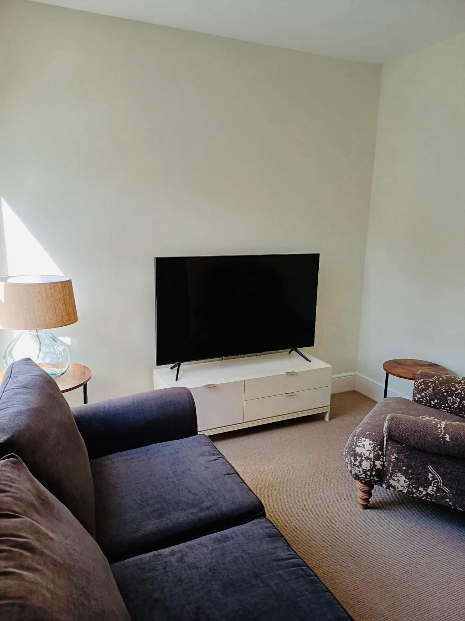 Stylish 1 Bedroom Flat In Heart Of Cowes Eksteriør billede